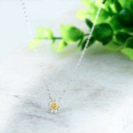 Morenitor[TM] Jewelry Earrings Stud 18k Gold-plated 100% 925 Sterling Silver Daisy Flower Stud Earring. N5