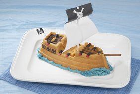 Nordicware Pirate Ship Cake Pan 59237