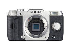 Pentax Q10 Mirrorless Digital Camera with 3-Inch LCD zoom lens kit 12.4MP (RED) (OLD MODEL) N6