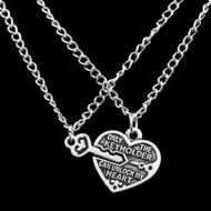 2pcs Heart Key Pendant Necklace Best Friends Lovers Couple Jewelry Eye-Catching N3