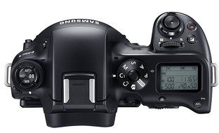 Samsung NX1 28.2 MP Wireless SMART Mirrorless Digital Camera (Body Only) N6