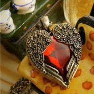 Vintage Heart Ruby Necklace Fashion Women Retro Bronze Long Chain Jewelry Gift