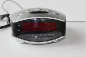 Durabrand AM FM Radio Alarm Clock N3
