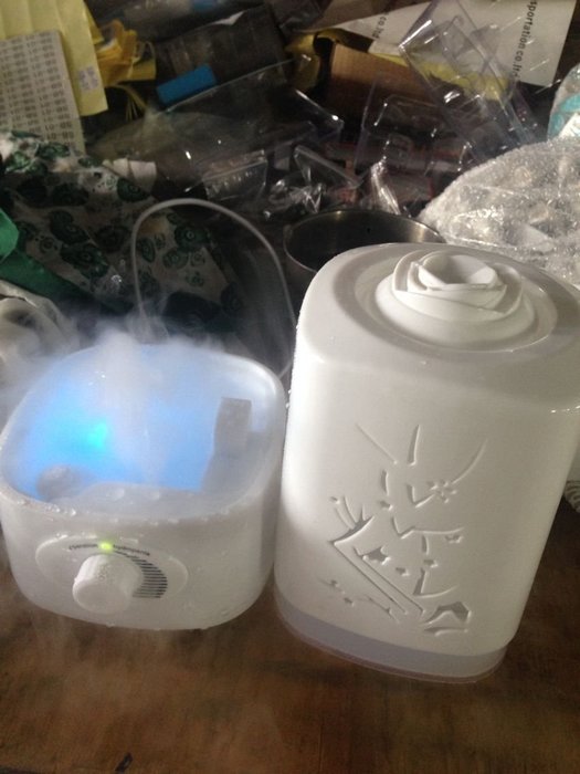 FEI&S The humidifier aromatherapy is creative air Home Office mini humidification machine N2