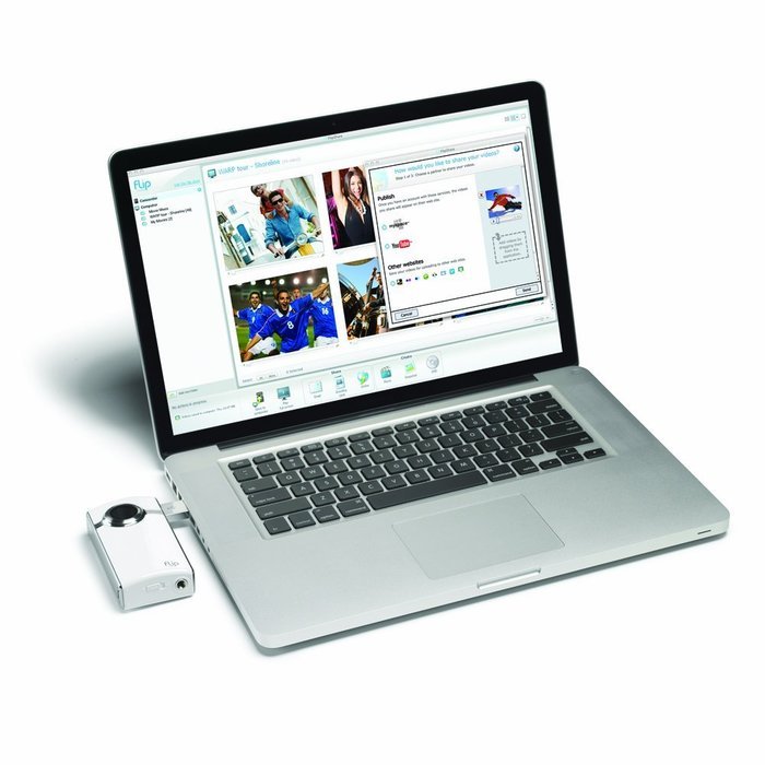 Flip UltraHD Video Camera - White, 8 GB, 2 Hours (2nd Generation) N8