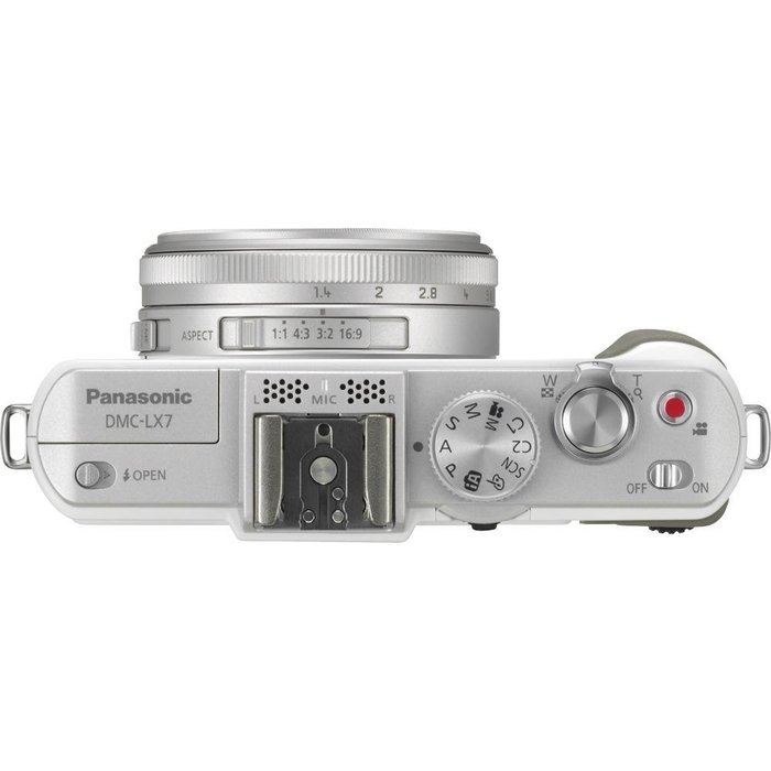 Panasonic LUMIX DMC-LX7W 10.1 MP Digital Camera with 7.5x Intelligent zoom and 3.0-inch LCD - White N5