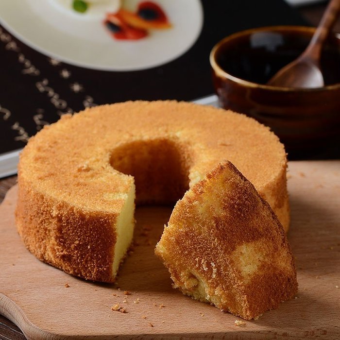 Tiger Crown chiffon cake mold 170 1272 N5
