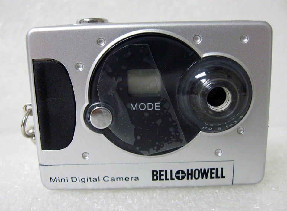Bell Howell Deluxe Mini Digital Camera N2