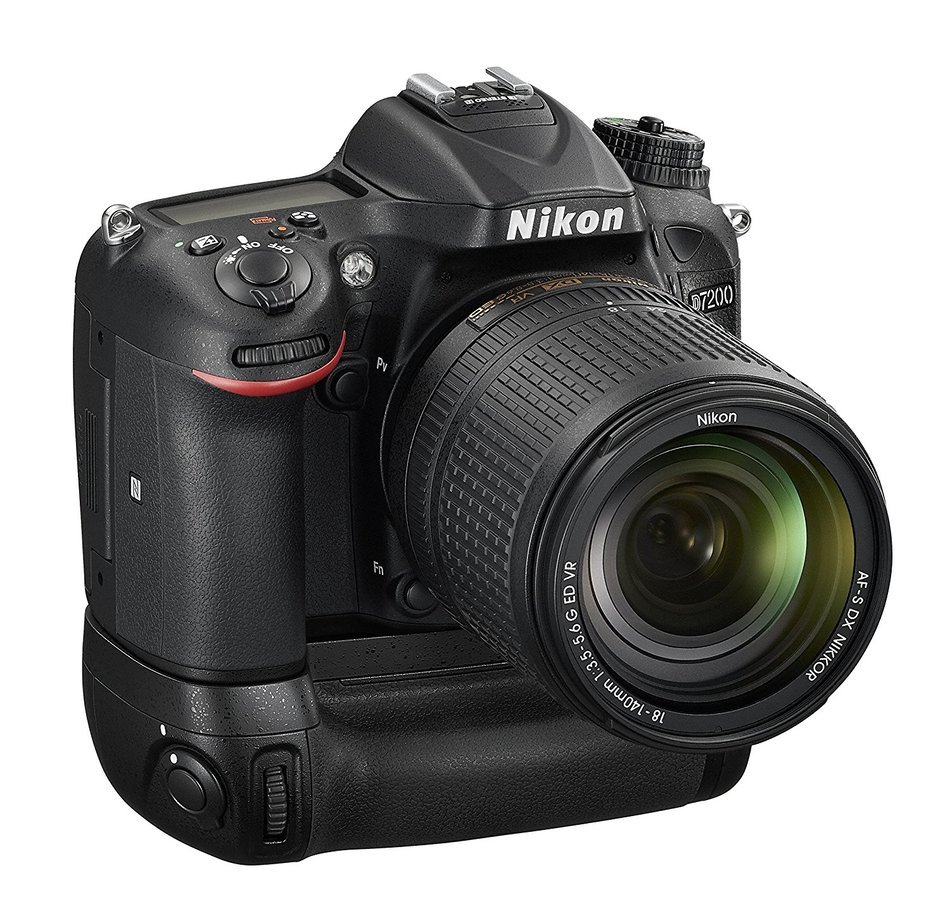 Nikon DSLR camera D7200 18-140VR lens kit D7200LK18-140 [International Version, No Warranty] N7