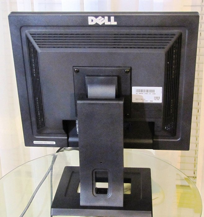 Dell 17" / 17 inch LCD Panel, Model # E171FP N4