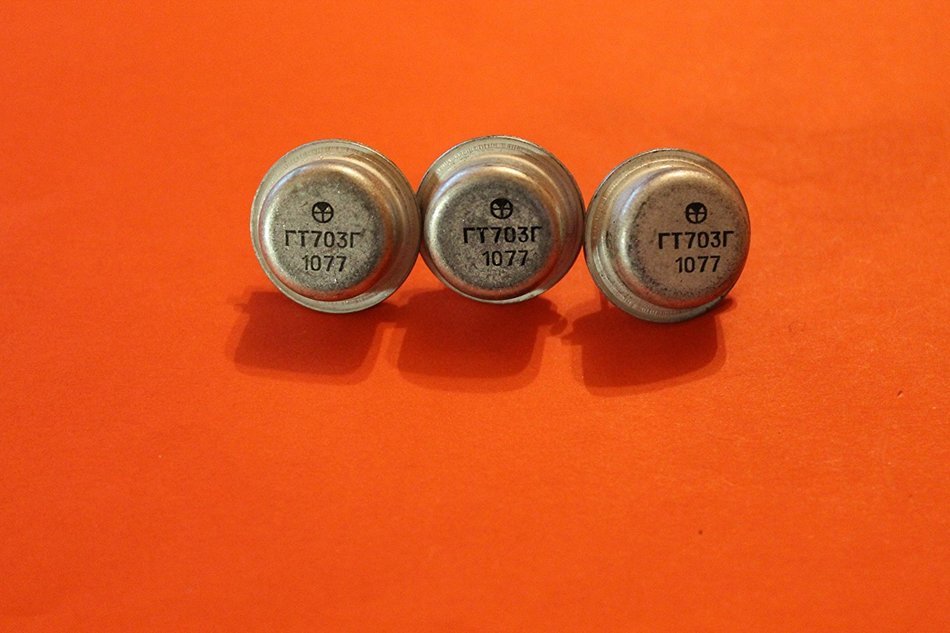 Transistors Germanium GT703G analogue 3NU73, AD150, AD162, OC27, SFT212 USSR 5 pcs