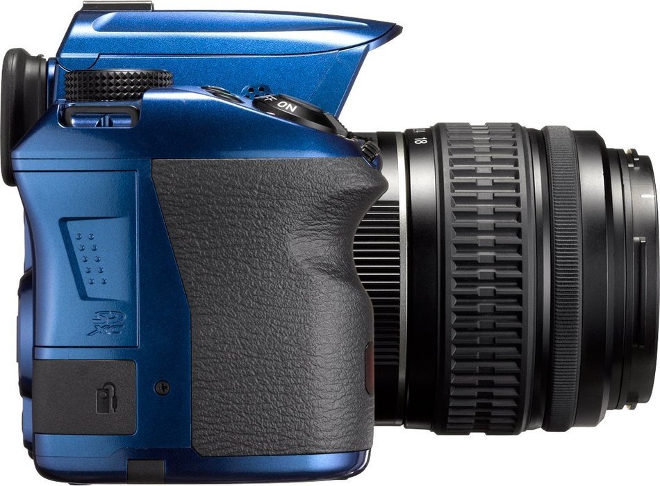 Pentax K-30 lens kit black w DA 18-55WR Weather-Sealed 16 MP CMOS Digital SLR with DA 18-55mm and 3-Inch LCD Screen... N9
