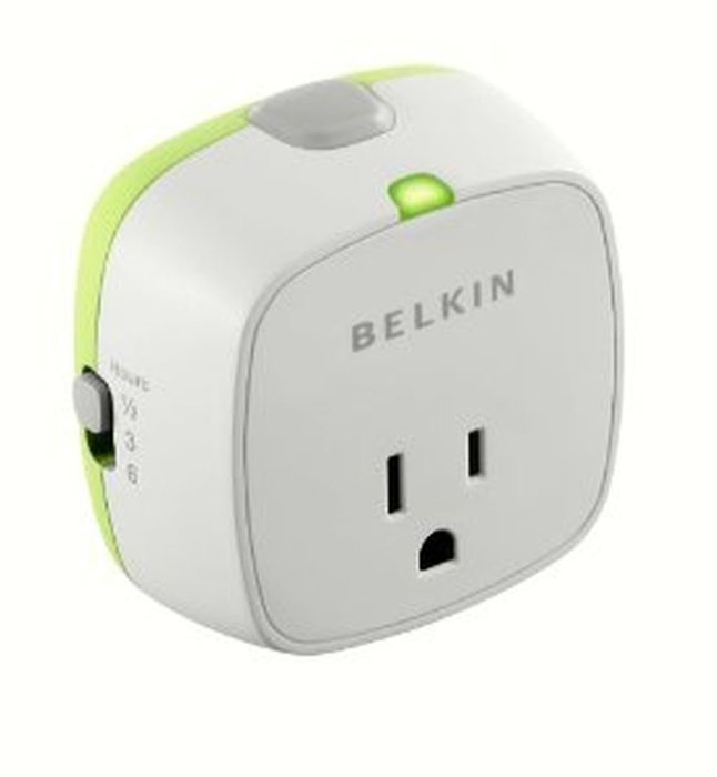 Belkin 8-Outlet Conserve Switch Surge Protector with 4-Foot Cord and Remote, F7C01008q N9
