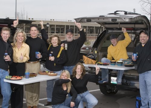 Boone Sports Fan 2 in. Tailgate Table Hitch in Gray