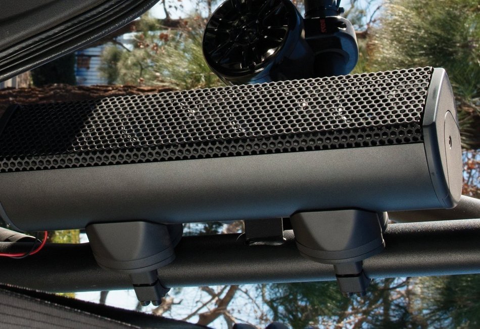 Boss Audio Systems BRRC34 Boss Audio 700 Watt 34" Amplified Bluetooth Sound Bar N16