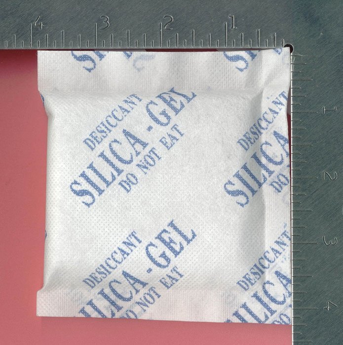 50gm Pack of 50 "Dry&Dry" Silica Gel Packets Desiccant Dehumidifier