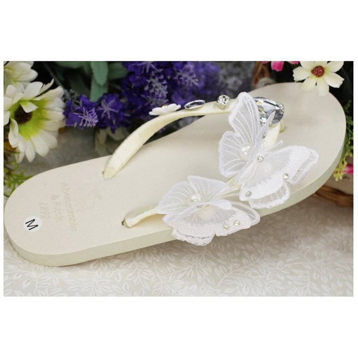 KAKA(TM) Women's Fashion Rhinestone Glitter Studded Crystal Flower Thong Sandals Flip Flops Sandals White 35-36 N3