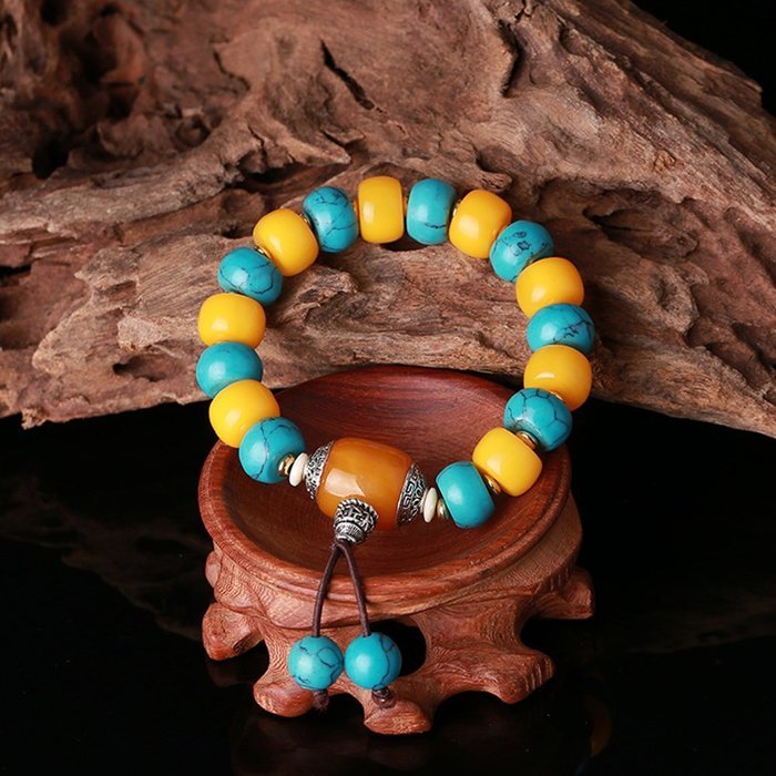 Taiwan Cinnabar Fashion and Beautiful Design 11mm 12beads Bracelet (Honey Amber)