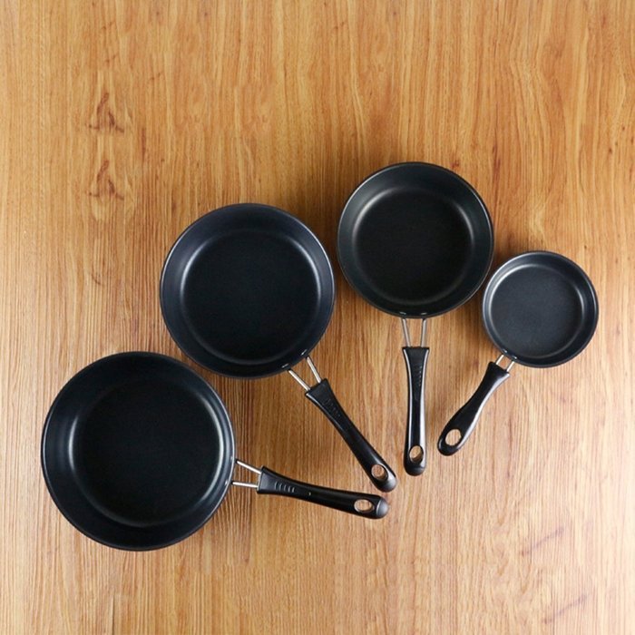 Yaheeda Fry Egg Pan Cookware,Wrought Iron Non-Stick Coating Induction Compatible Bottom Cooker,Diameter 22cm/8.7" N3