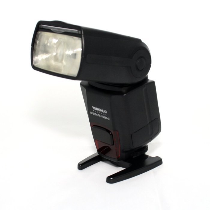 Yongnuo Yn-560 Ii Slave Flash Speedlite for Nikon D7100 D7000 D5300 D5200 D5100 D5000 D3300 D3200 D3100 D3000... N3