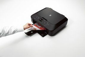 Canon PIXMA MG5520 Wireless All-In-One Color Photo Printer with Scanner, Copier and Auto Duplex Printing, White... N6