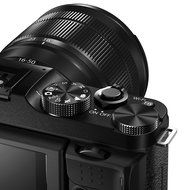 Fujifilm X-M1 Compact System 16 MP Digital Camera with 3-Inch LCD Screen - Body Only (Brown) N41