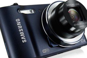 Samsung WB30F Smart Wi-Fi Digital Camera, 16.2 Megapixel, 10X zoom, 3.0" LCD Display (Black) N2