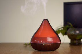 300ml Ultrasonic Cool Mist Humidifier ,Essential Oil Aromatherapy Diffuser with 7 Colors LED and Waterless Auto... N26
