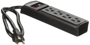 Monster Essentials 600 6 Outlets Surge Protector N3