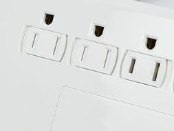 Monoprice 109203 12 Outlet Power Surge Protector with 2 Built-In USB Charger Ports, 4230 Joules N4