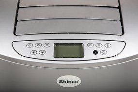 Shinco YPN-09C Portable air conditioner with remote control, 9000 BTU