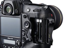 Nikon D5 20.8 MP FX-Format Digital SLR Camera Body (XQD Version) Memory Card Bundle N4