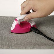 Glodeals Mini Iron DIY Crafting Ironing 180℃ Portable Small Irons Ironing Tools Pink