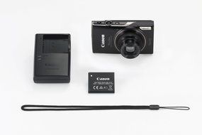 Canon PowerShot ELPH 360 HS (Purple) with 12x Optical Zoom and Built-In Wi-Fi N7