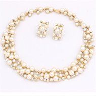 Fashion Women Generous Pearl Fashion Choker Statement Bib Necklace Earrings Sets