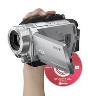 Sony HDR-UX7 6MP AVCHD DVD High Definition Camcorder with 10x Optical Zoom (Discontinued by Manufacturer) N6