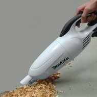 Makita XLC02R1W 18V Compact Lithium-Ion Cordless Vacuum Kit- Discontinued by Manufacturer
