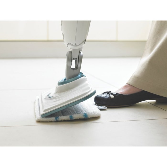 BLACK+DECKER BDH1725SM SmartSelect Steam Mop N7