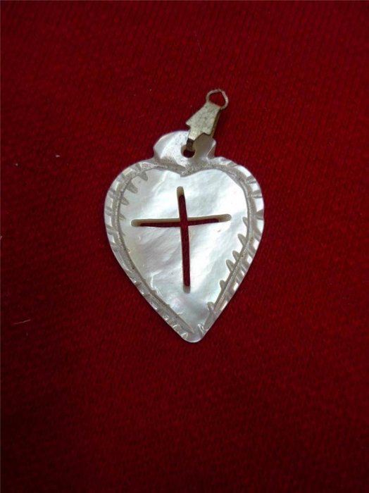 Mother of Pearl Pendant Heart Shape with Crucifix Cross Hand Made Jerusalem