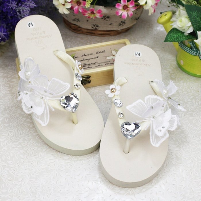 KAKA(TM) Women's Fashion Rhinestone Glitter Studded Crystal Flower Thong Sandals Flip Flops Sandals White 35-36 N5