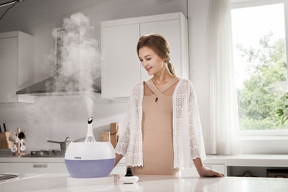 Miro CleanPot "Aroma Plus" Cool mist Humidifier. Sanitary, Washable Design, with Aromatherapy Functions