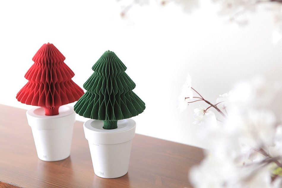 Tree Non-Electric Personal Humidifier in Green - Lovepot