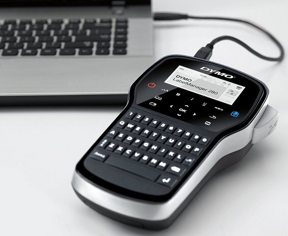 DYMO LabelManager Plug N Play Label Maker for PC or Mac (1768960) N57