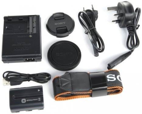 Sony Alpha A3500 Digital Camera (ILCE 3500J) with 18-50mm Lens N8