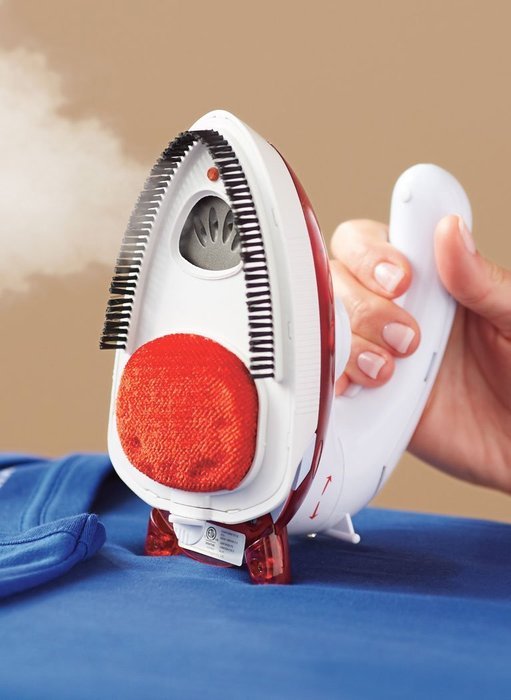 Deluxe Steam & Clean Iron