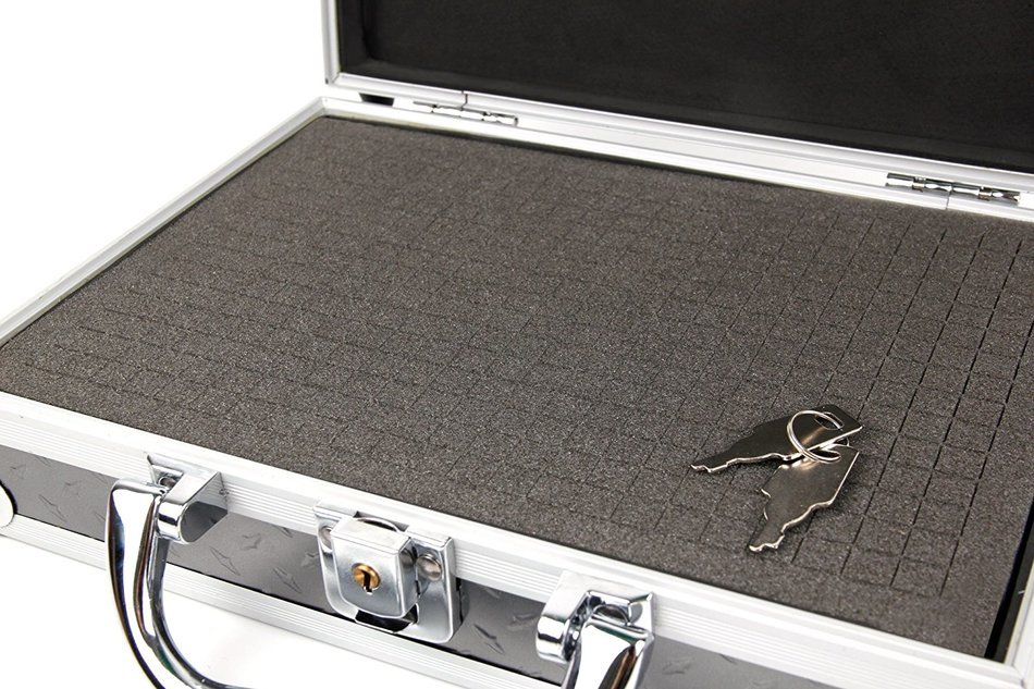 Protective Silver Aluminium Flight Case With Shock Absorbing D.I.Y Customizable Foam Interior - Compatible with... N7