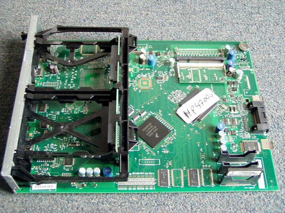 HP Formatter Board Q5979-60004 W/Ethernet, USB ,Serial PortsFor HP 4700n, 4700dn, 4700dtn N4