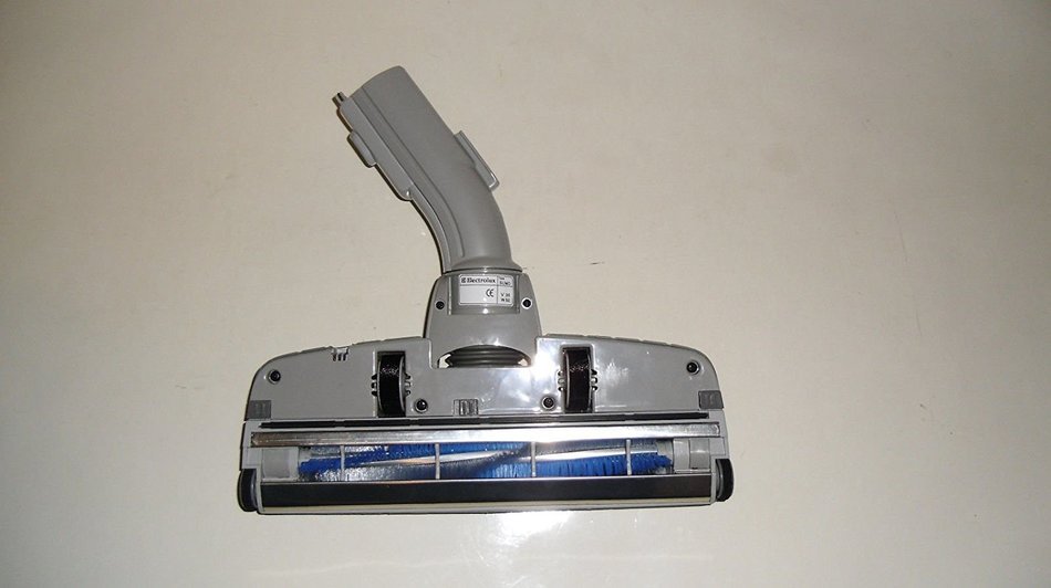 Electrolux Oxygen Canister Vacuum Cleaner Sumo Active Nozzle Part # 1131400-02 N4