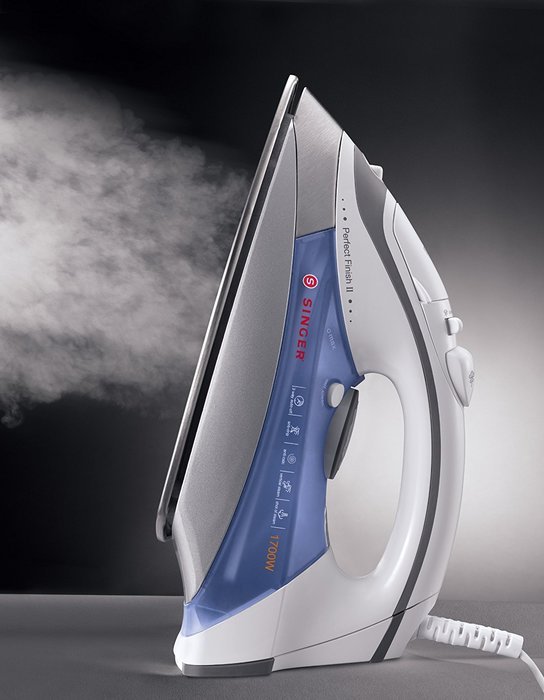 SINGER Perfect Finish II 1700 Watt Steam Iron N2