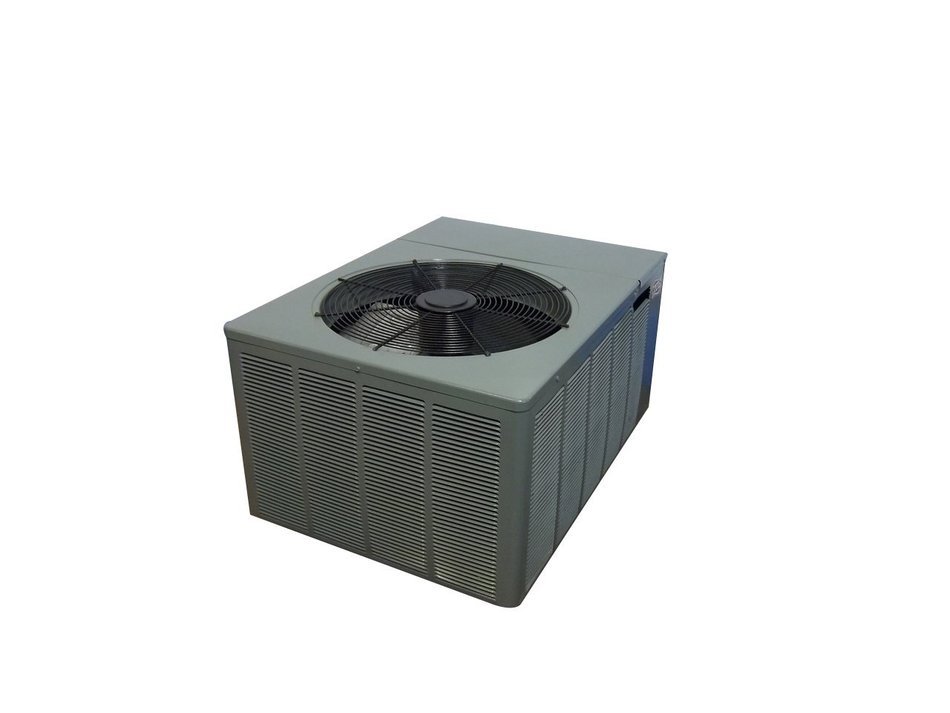 RUUD Used AC Condenser UAKB-060JAZ ACC-6942